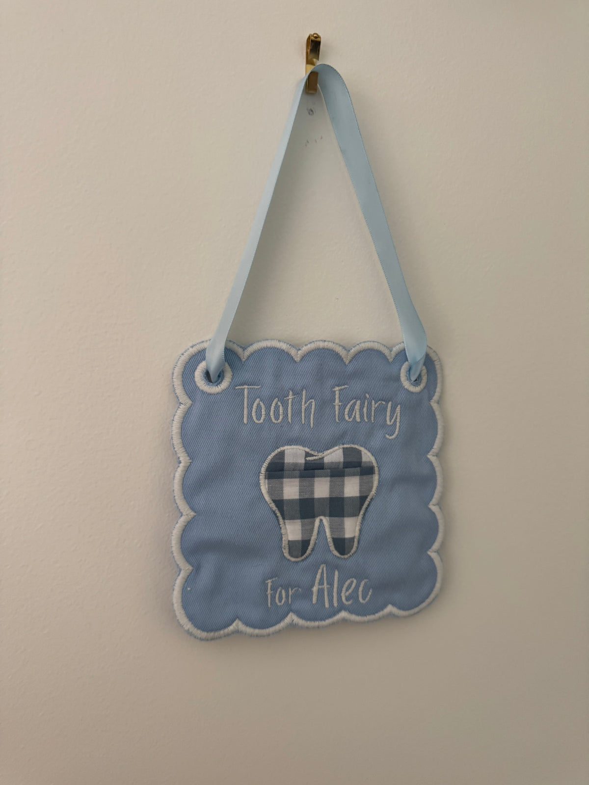 Tooth fairy sign