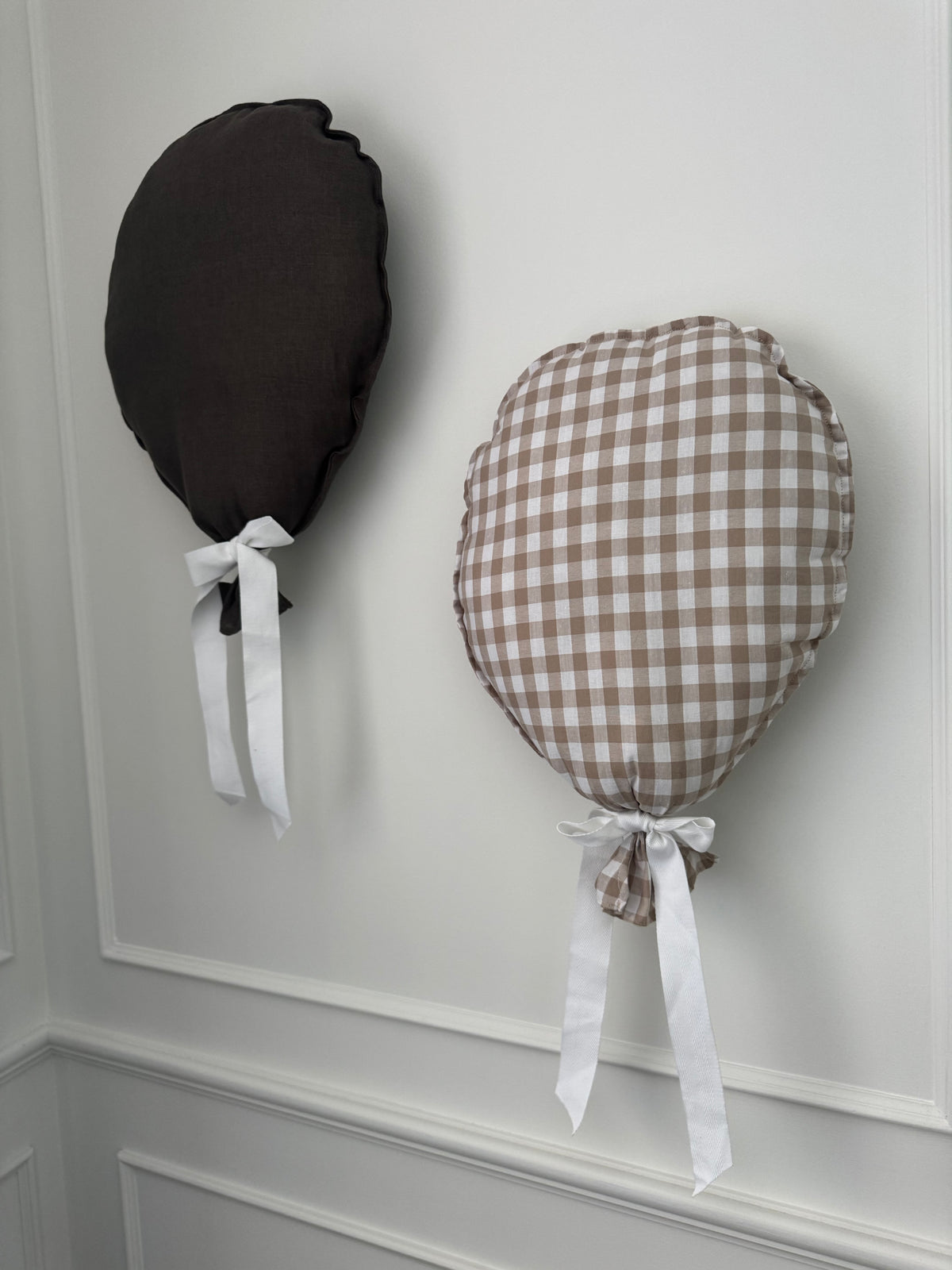 Wall balloon (set of 2)
