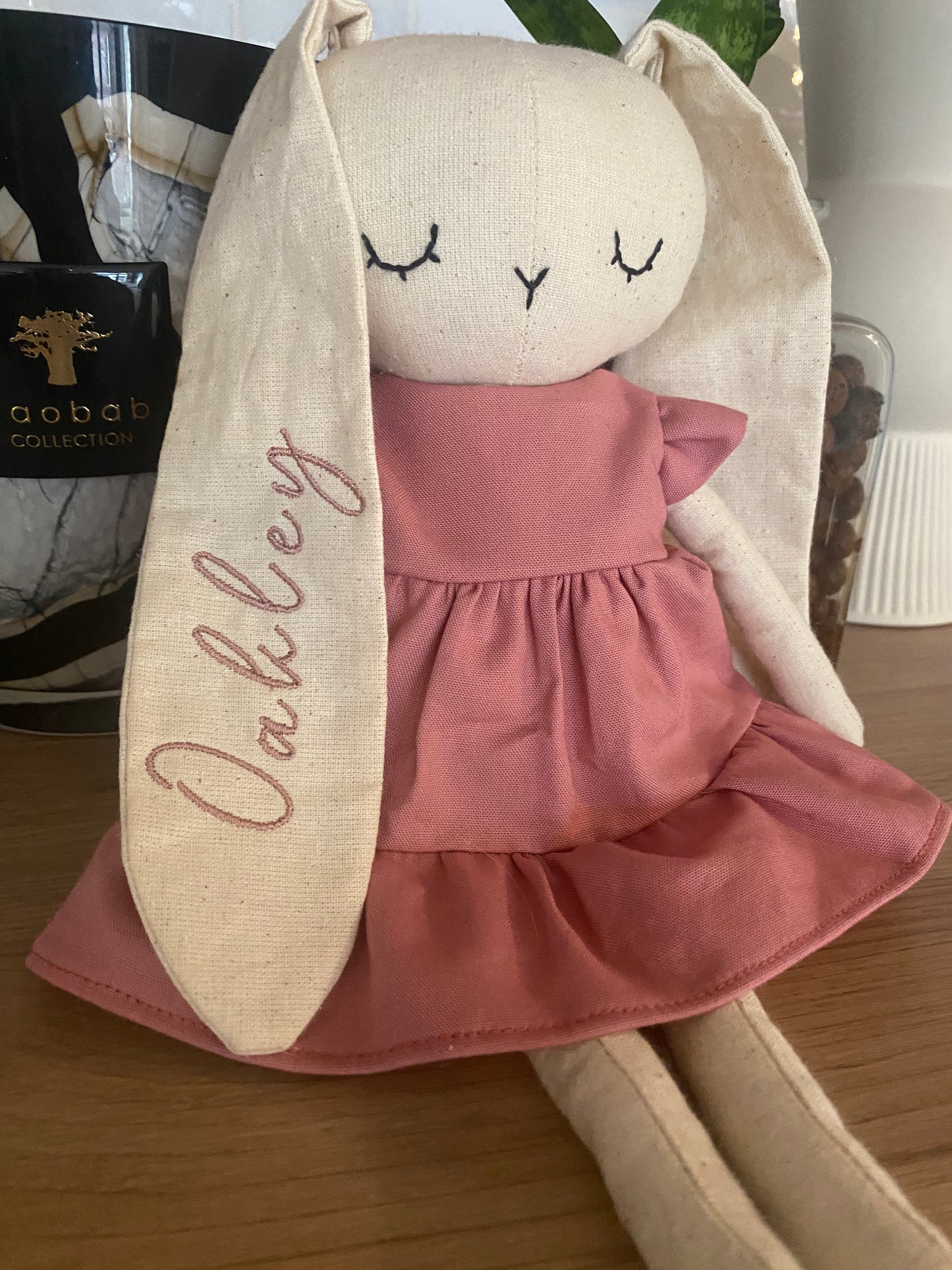 LITTLE BUNNY WITH PINK DRESS