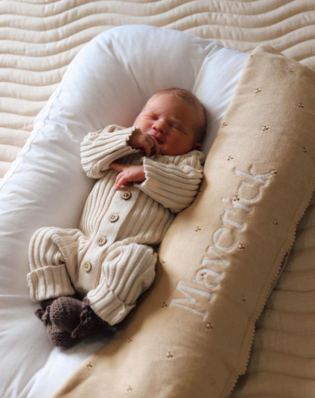 ORGANIC POINTELLE KNIT BLANKET